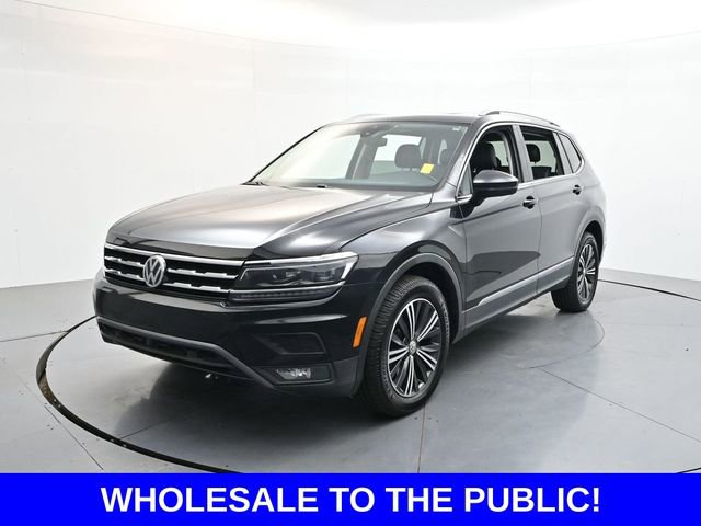 Used 2018 Volkswagen Tiguan SEL Premium FWD image 3