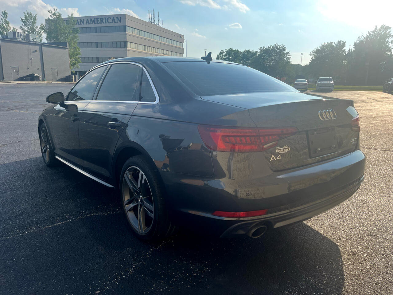 Used 2018 Audi A4 2.0T Premium Plus w/ Premium Plus Package image 3