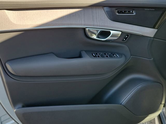 New 2026 Volvo XC90 B6 Ultra w/ Protection Package image 15