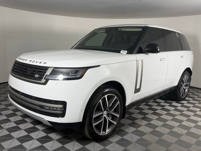 New 2025 Land Rover Range Rover SE image 2