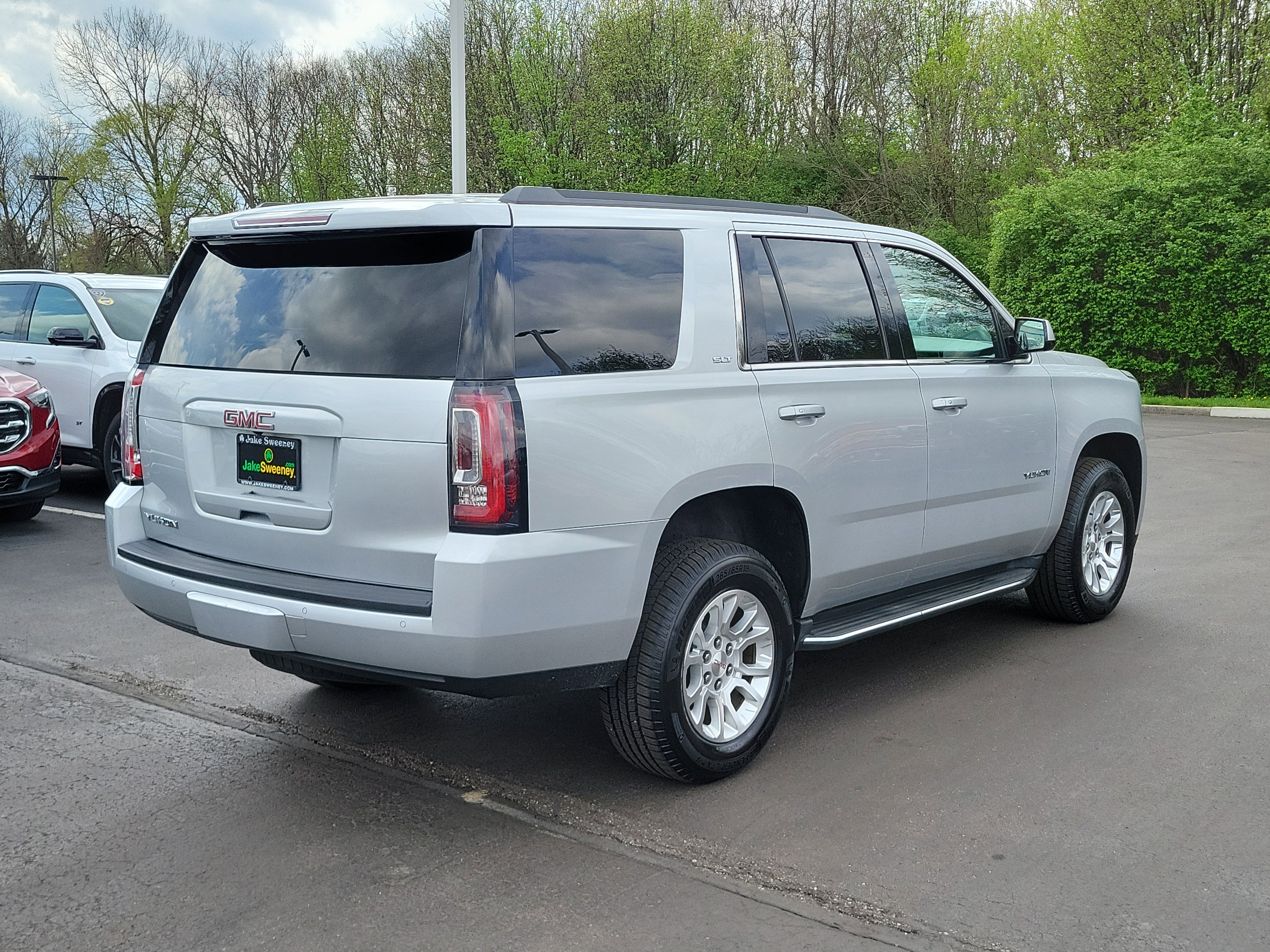 Used 2015 GMC Yukon SLT image 4
