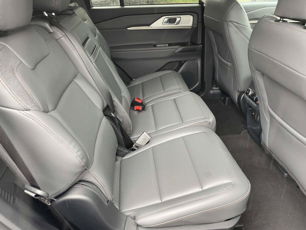 New 2026 Ford Explorer Active w/ Active Comfort Package AWD/4WD image 20