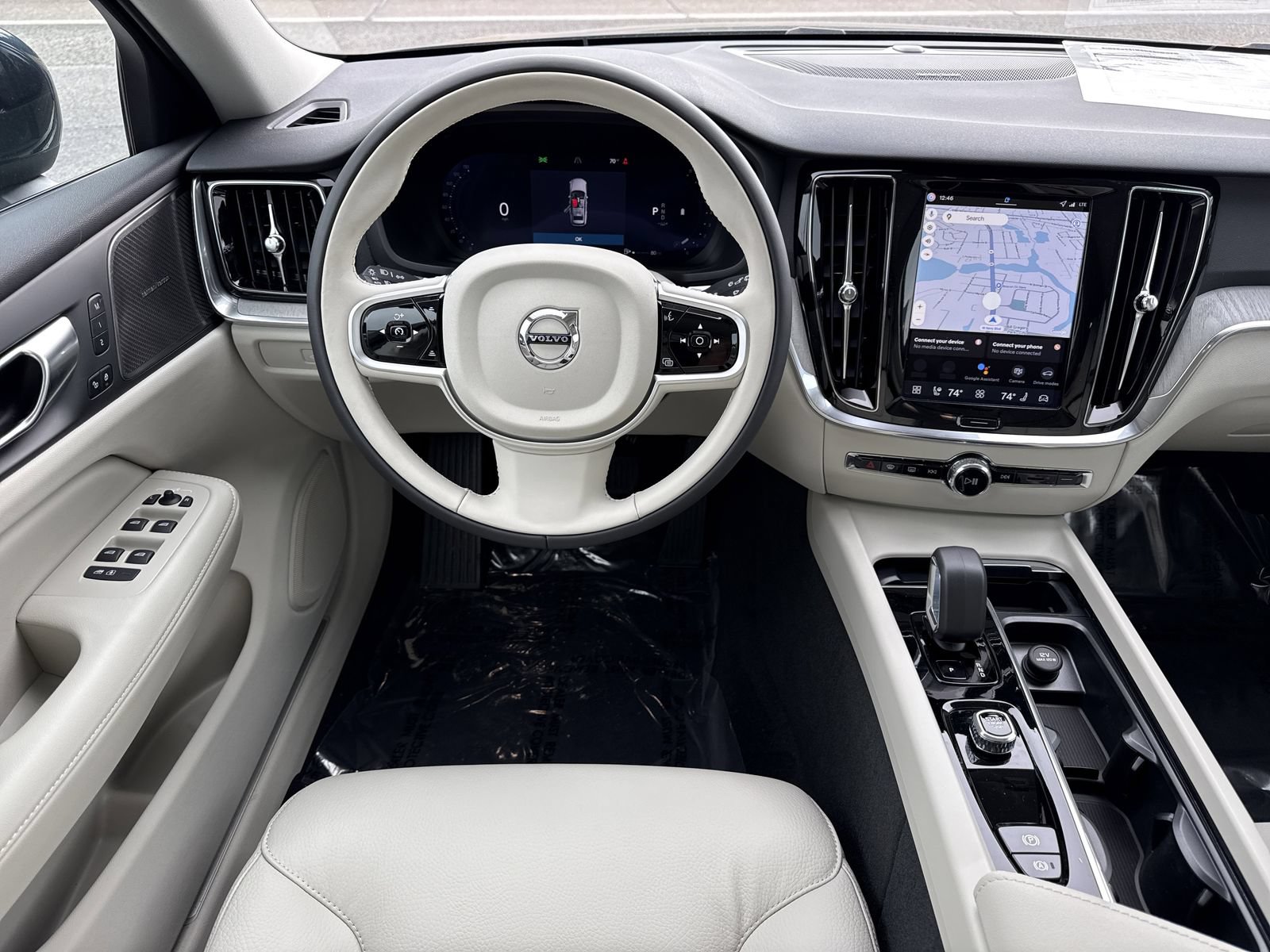 New 2026 Volvo V60 B5 Cross Country Plus w/ Protection Package Premier AWD/4WD image 15