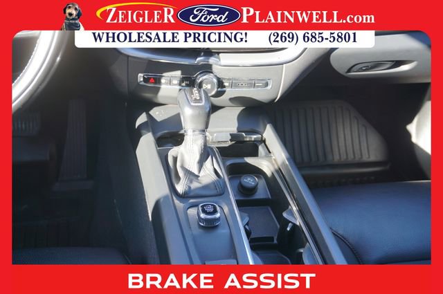 Used 2018 Volvo XC60 T6 Momentum w/ Advanced Package image 16