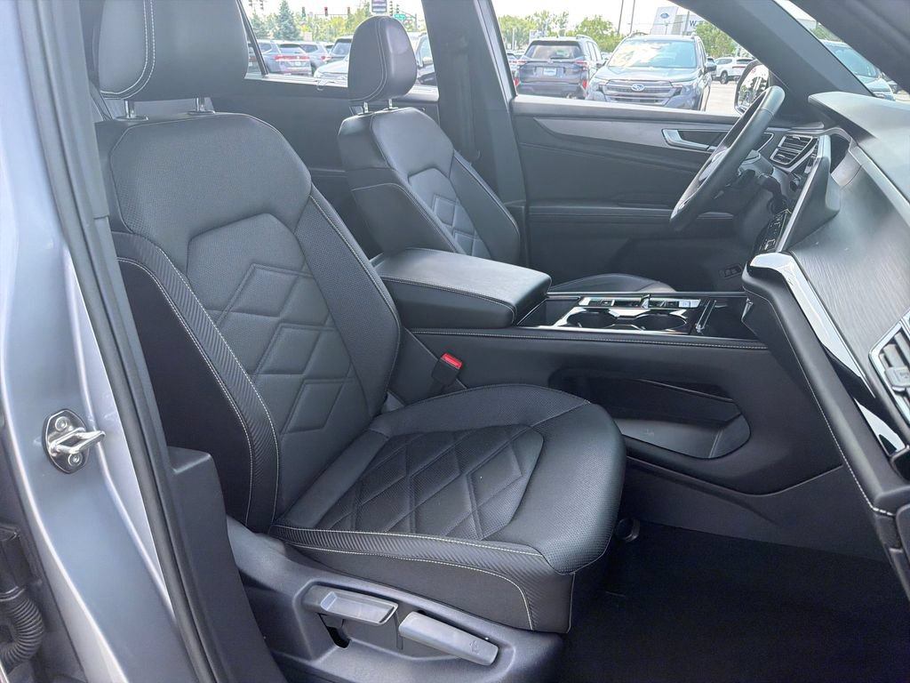 Certified 2024 Volkswagen Atlas Cross Sport SE AWD/4WD image 25