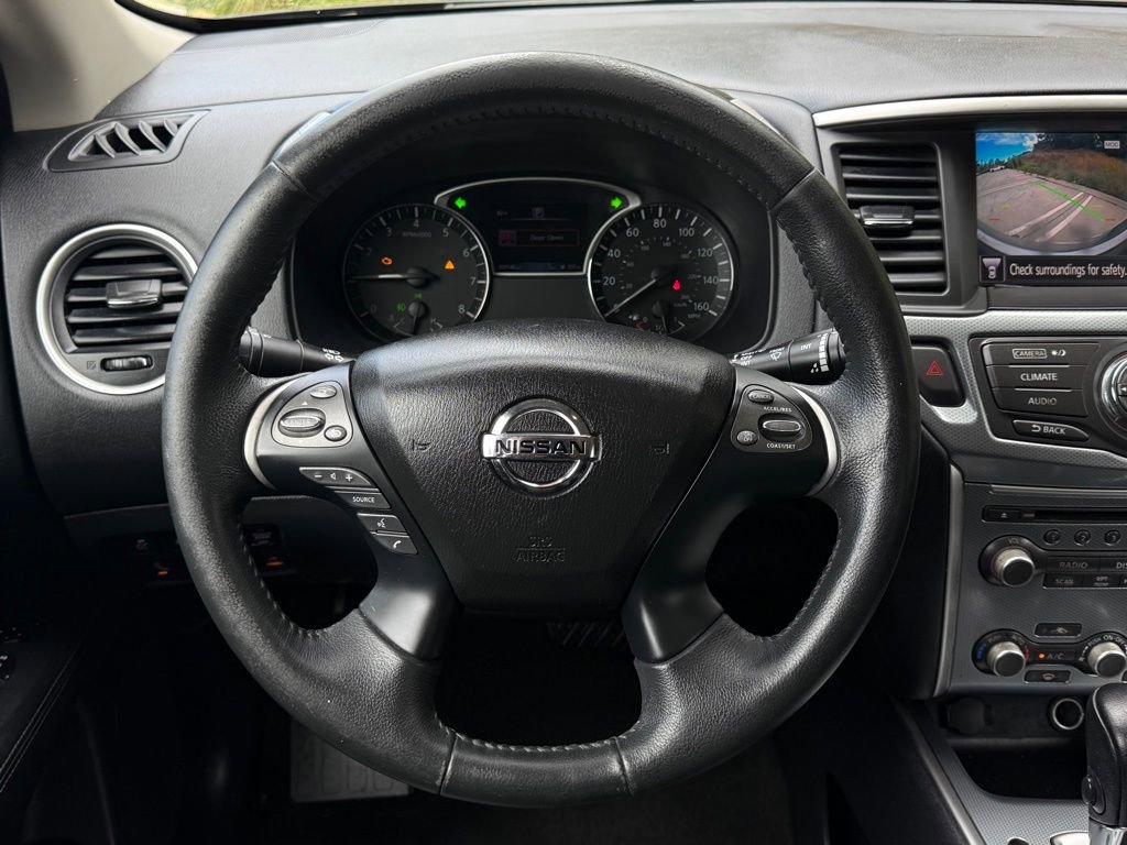 Used 2017 Nissan Pathfinder SL FWD image 24