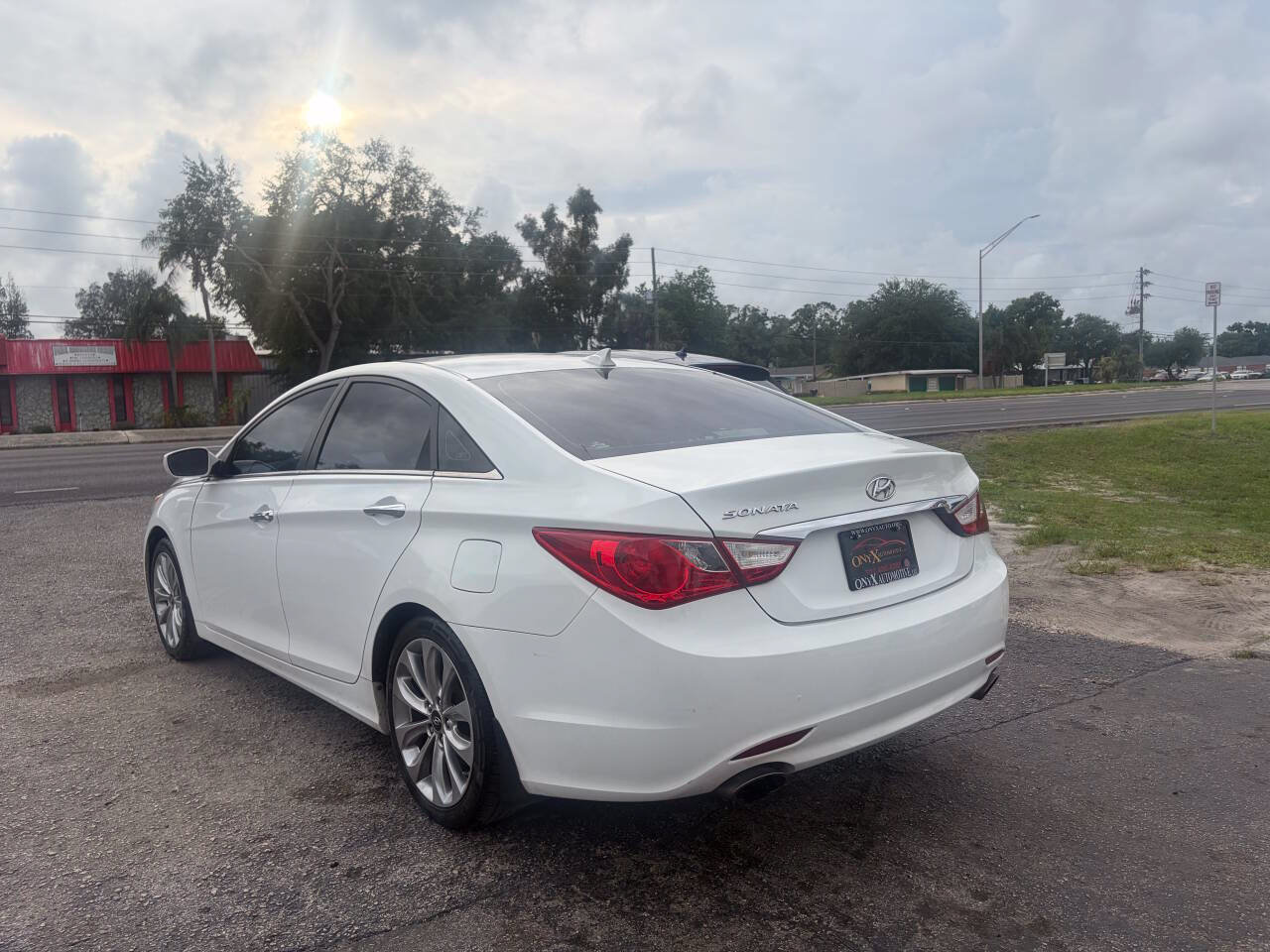 Used 2013 Hyundai Sonata SE FWD image 8