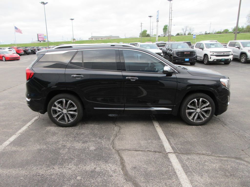 Certified 2020 GMC Terrain Denali w/ Denali Premium Package image 6