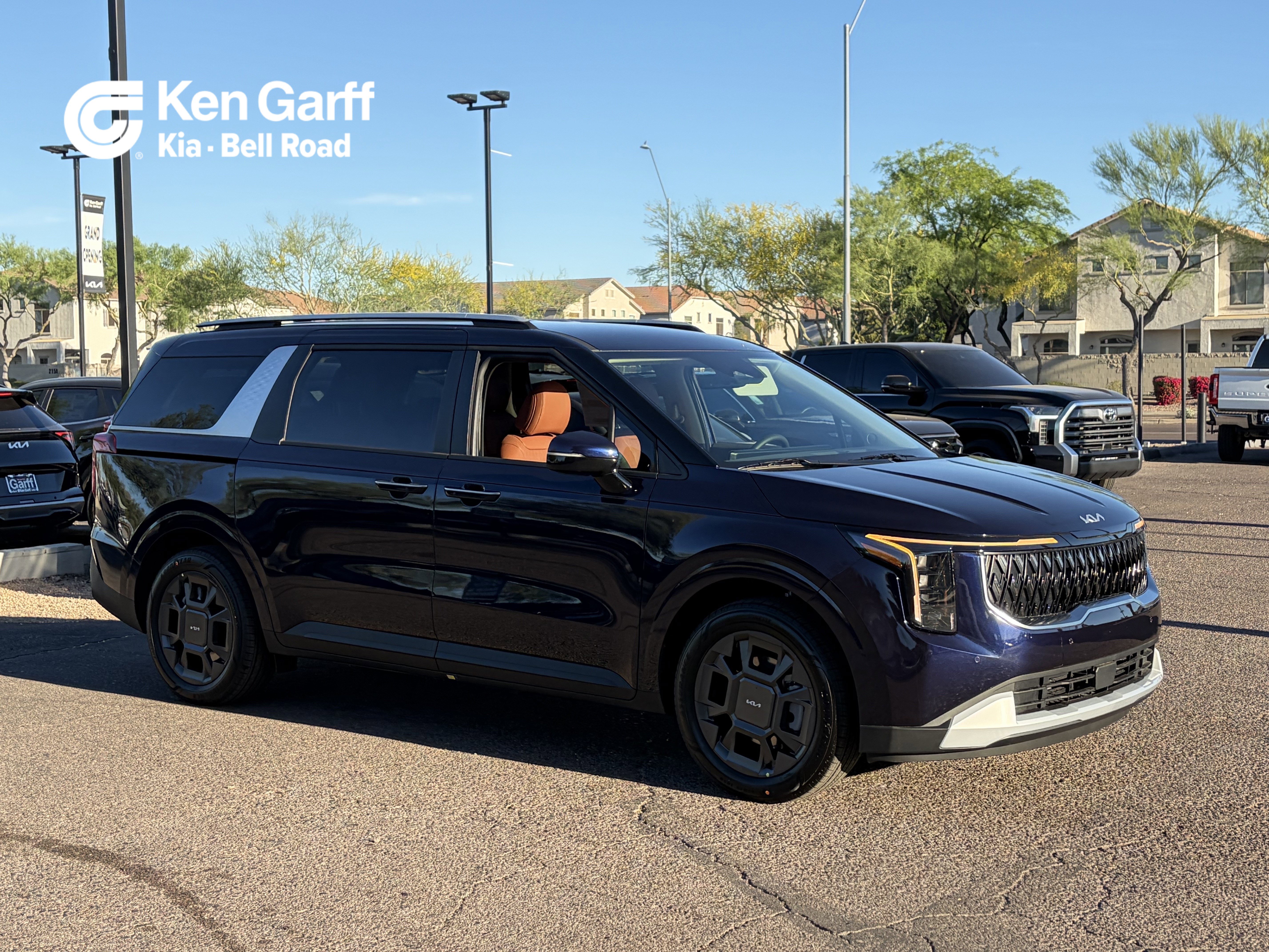 New 2026 Kia Carnival EX