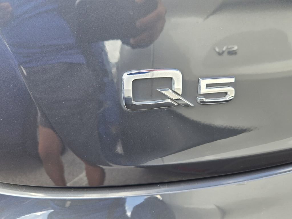 Used 2019 Audi Q5 2.0T Premium w/ Convenience Package AWD/4WD image 8