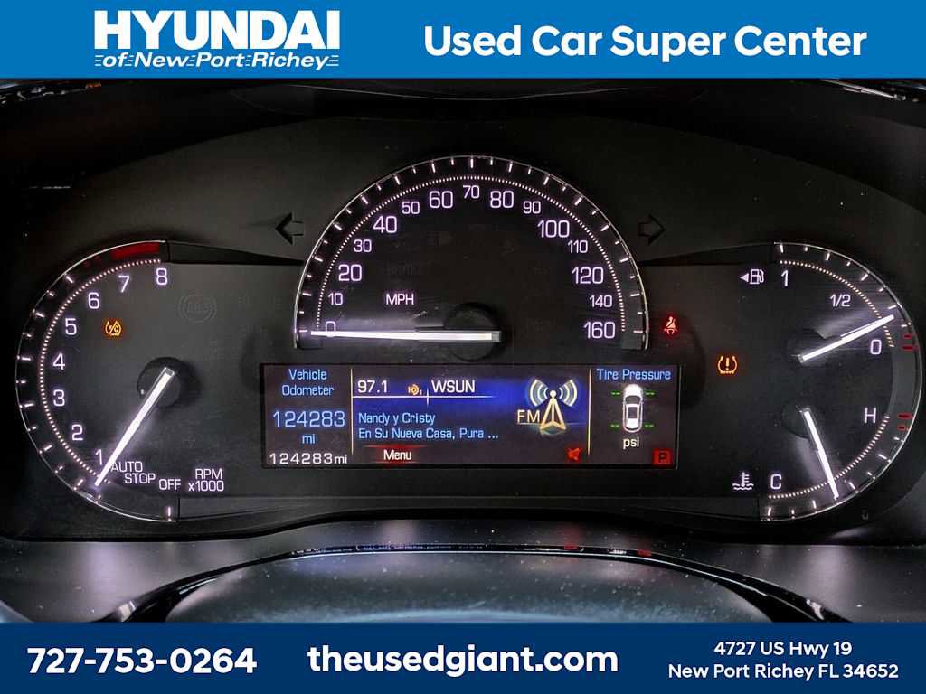 Used 2017 Cadillac XT5 FWD image 35