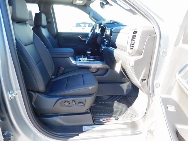 New 2026 Chevrolet Silverado 1500 LTZ w/ LTZ Premium Package image 24