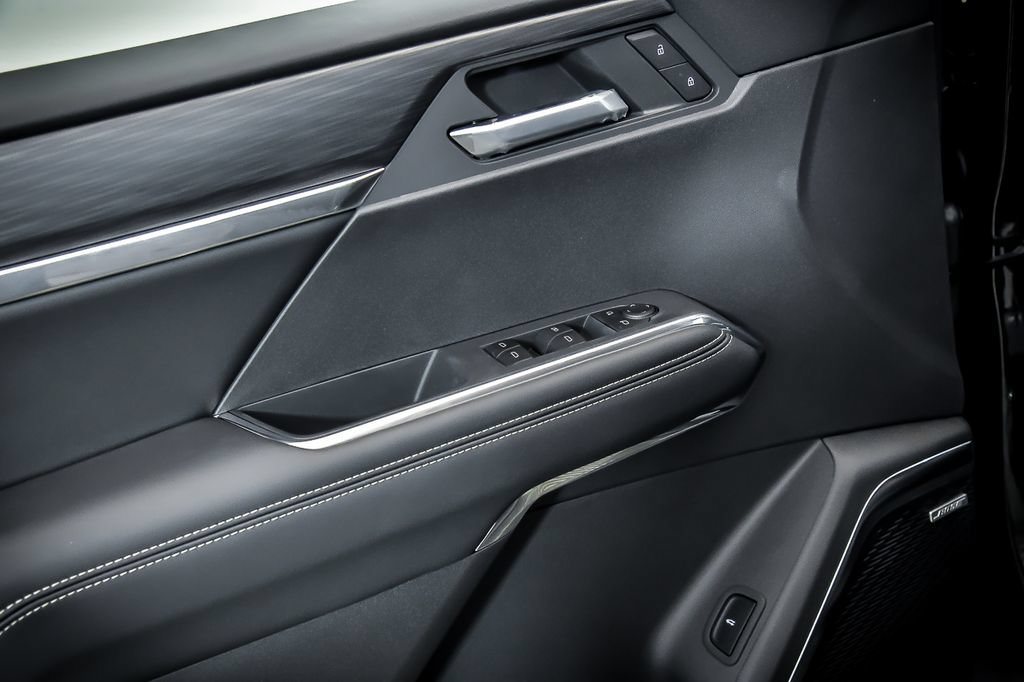 New 2027 GMC Acadia Elevation w/ Black Edition AWD/4WD image 4