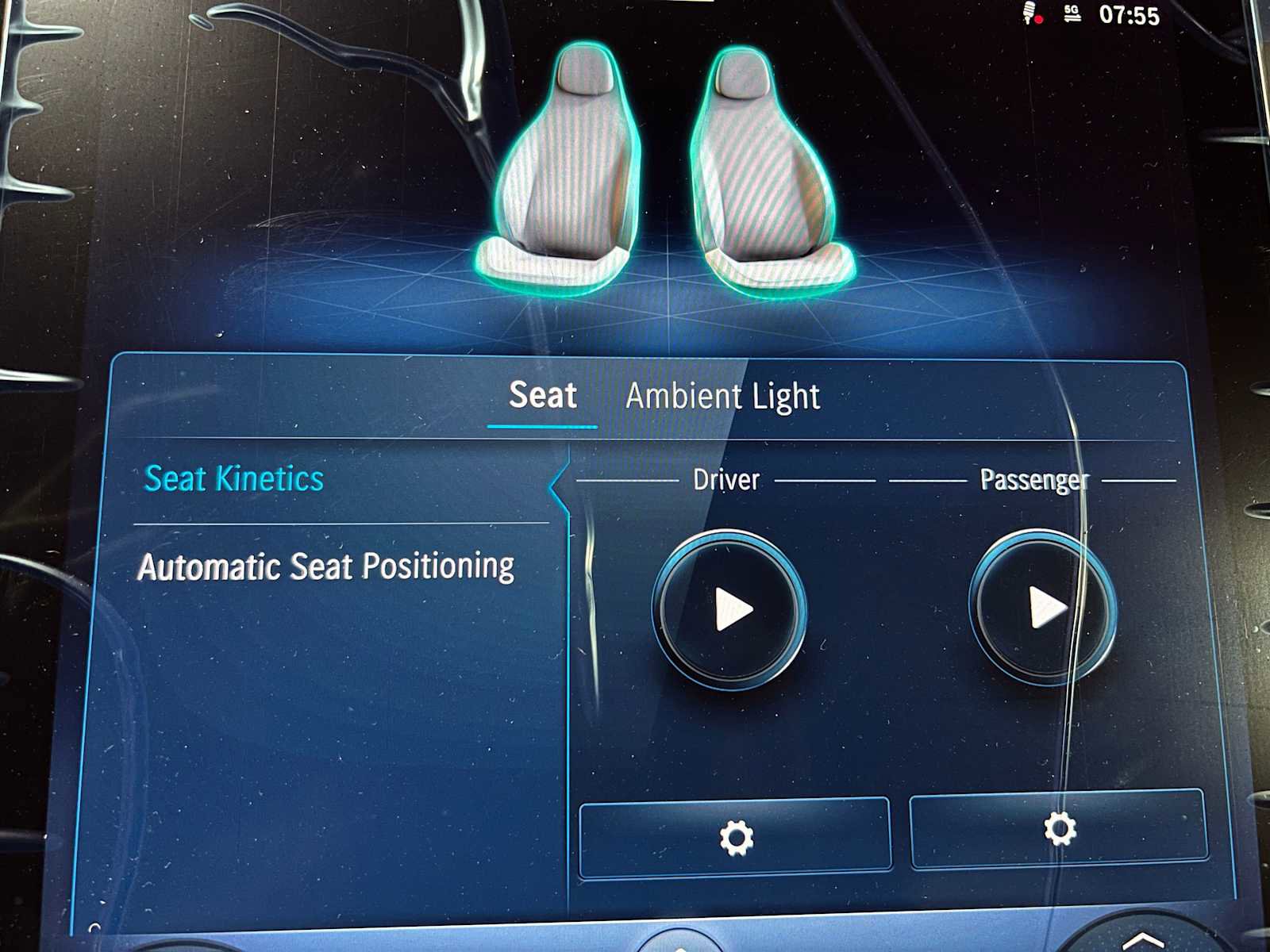 New 2025 Mercedes-Benz GLC 300 4MATIC image 28