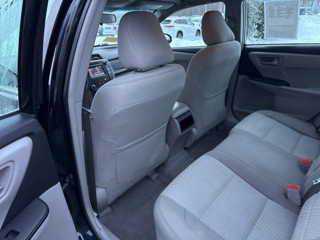 Used 2017 Toyota Camry LE image 26