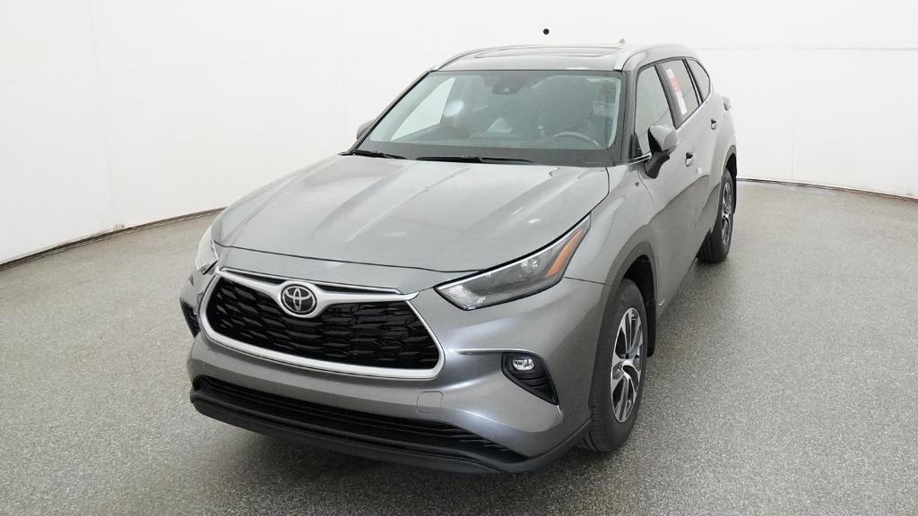 New 2026 Toyota Highlander XLE AWD/4WD image 16