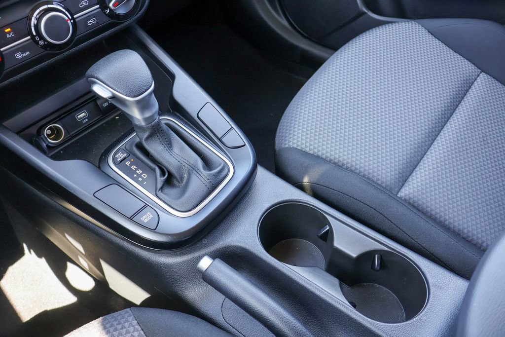 Used 2025 Kia Soul LX w/ LX Technology Package image 15