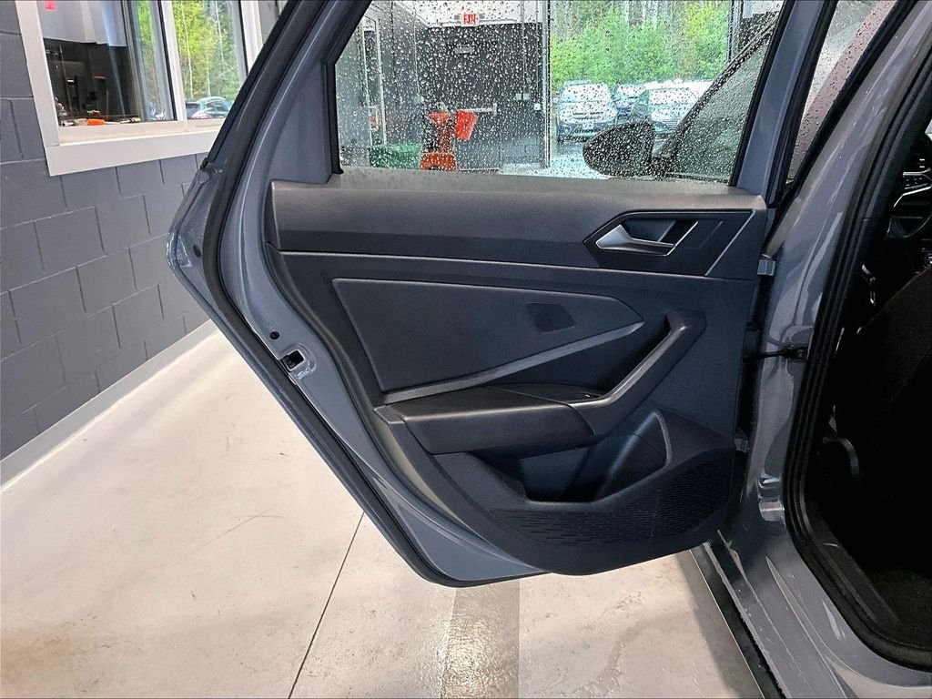 Used 2023 Volkswagen Jetta GLI Autobahn FWD image 22