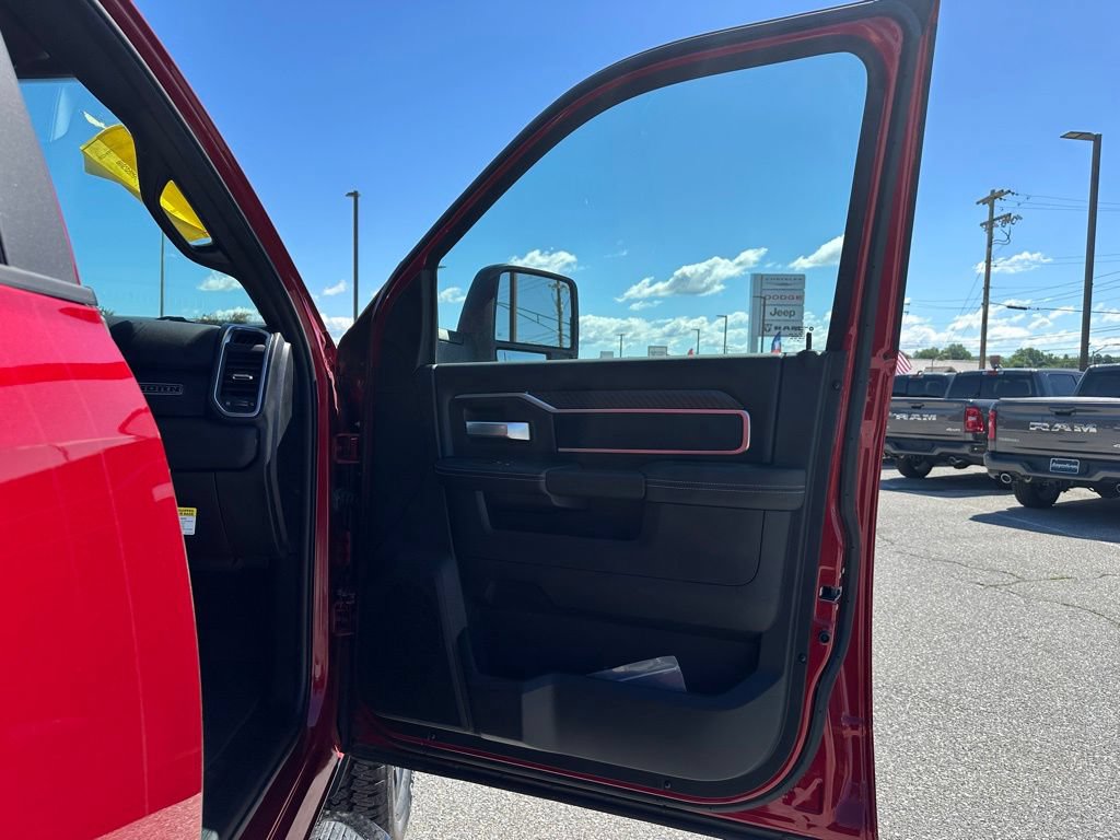 New 2026 RAM 2500 Big Horn AWD/4WD image 21