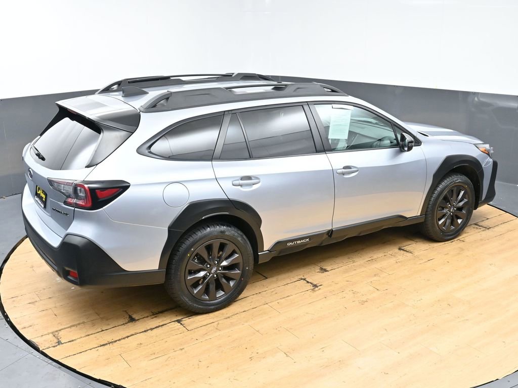 Used 2025 Subaru Outback Onyx Edition AWD/4WD image 43