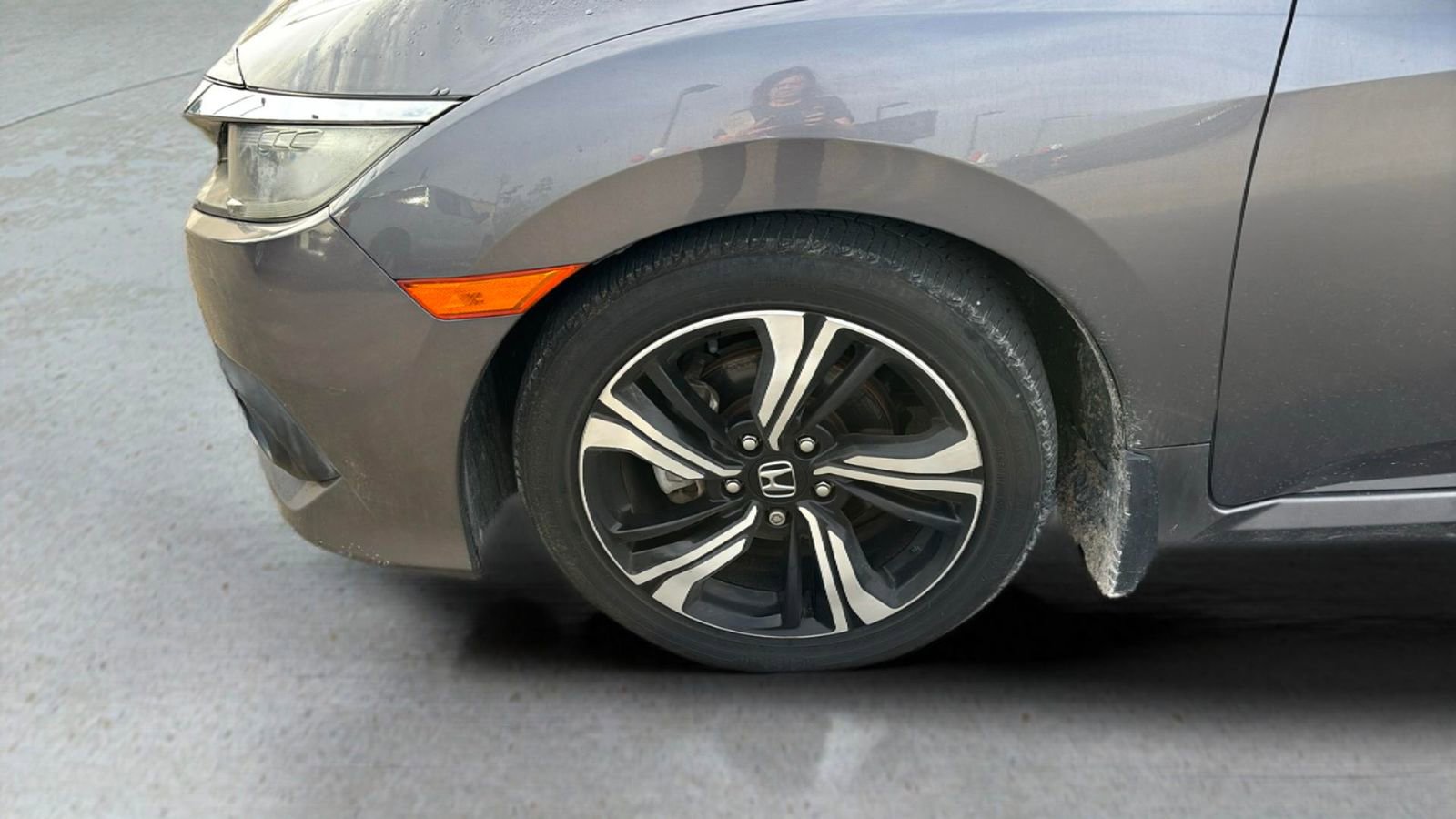 Used 2017 Honda Civic Touring image 19