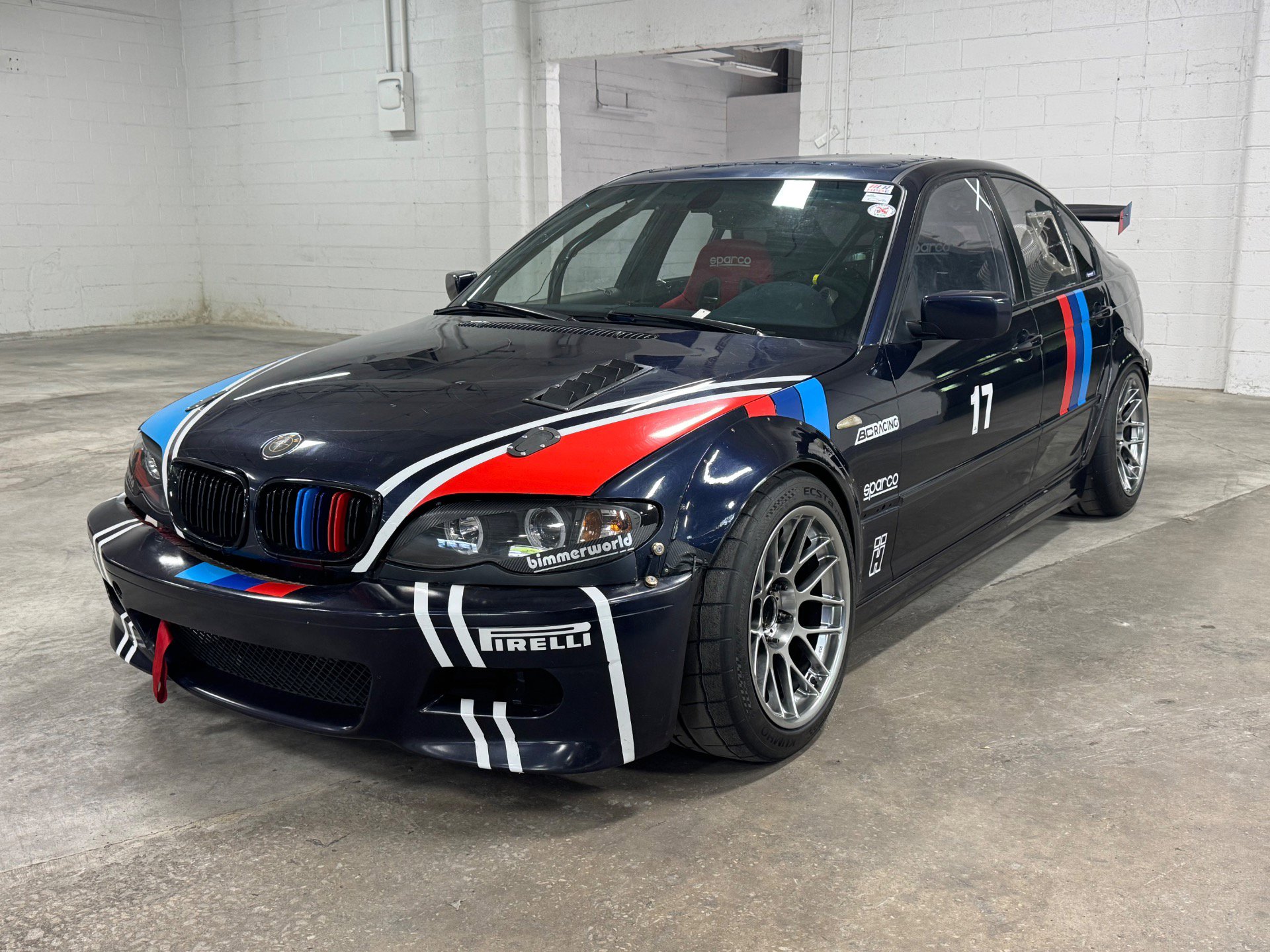 Used 2003 BMW 325i Sedan image 1