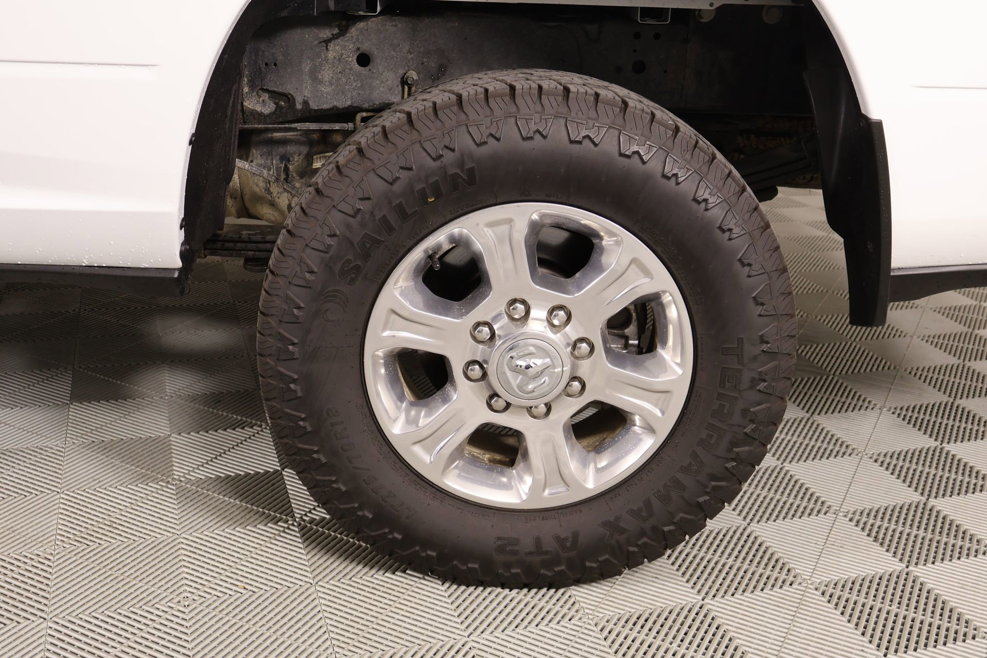 Used 2024 RAM 3500 Big Horn AWD/4WD image 17