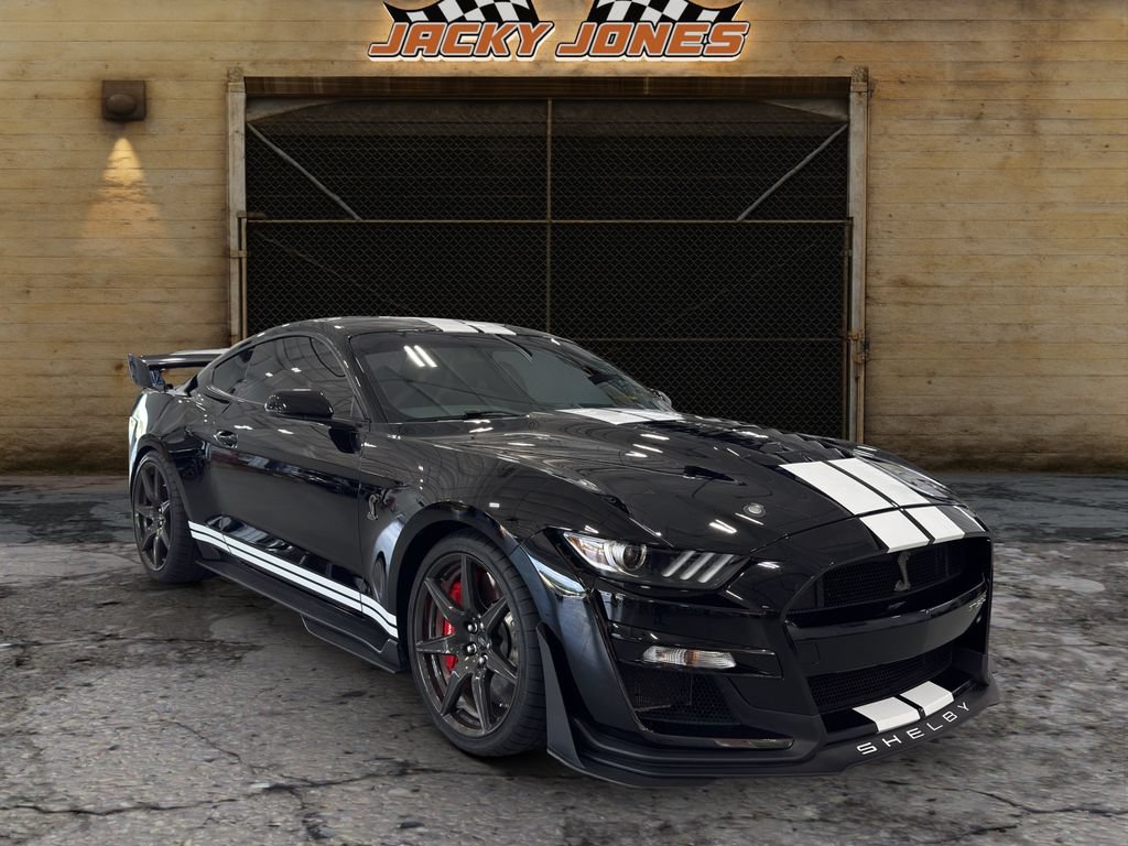 Used 2020 Ford Mustang Shelby GT500 w/ Carbon Fiber Track Pack RWD image 13