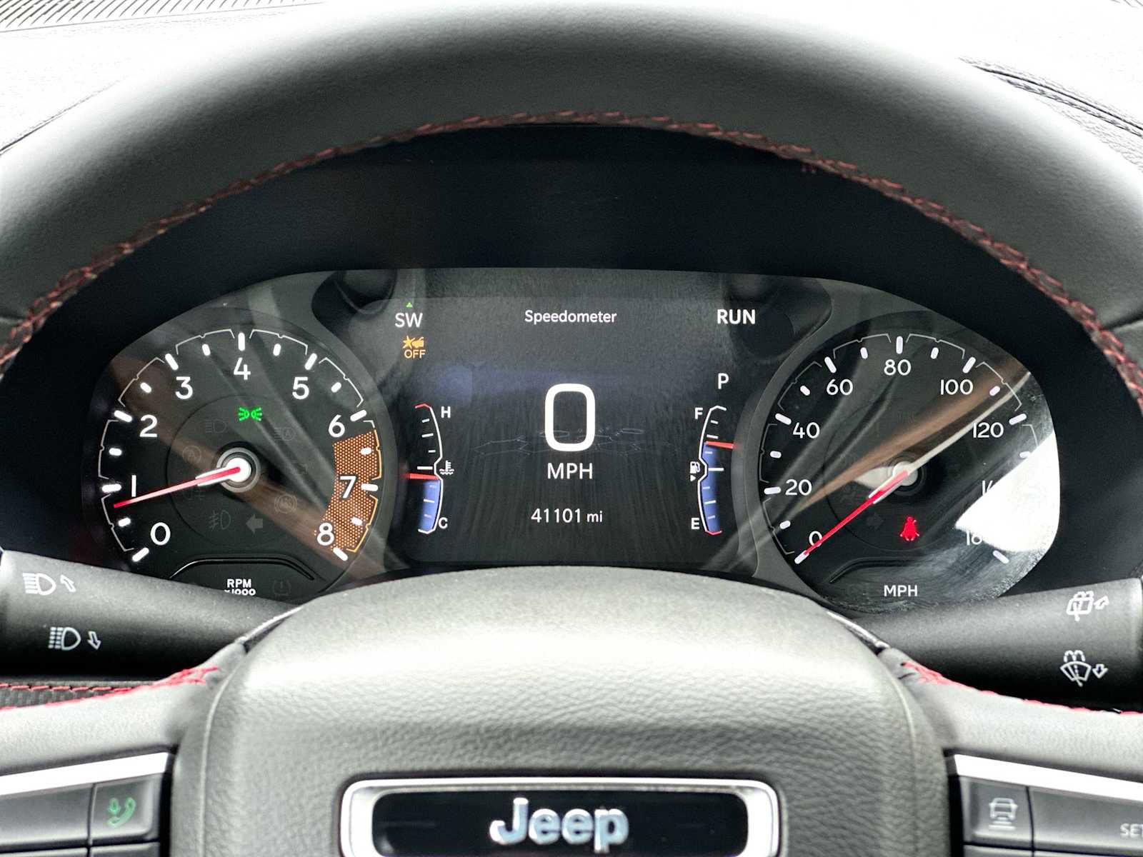 Used 2025 Jeep Compass Trailhawk w/ Trailer Tow Group AWD/4WD image 19