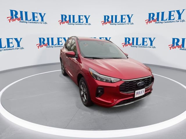 Certified 2024 Ford Escape ST-Line Select w/ Tech Pack #1 image 2
