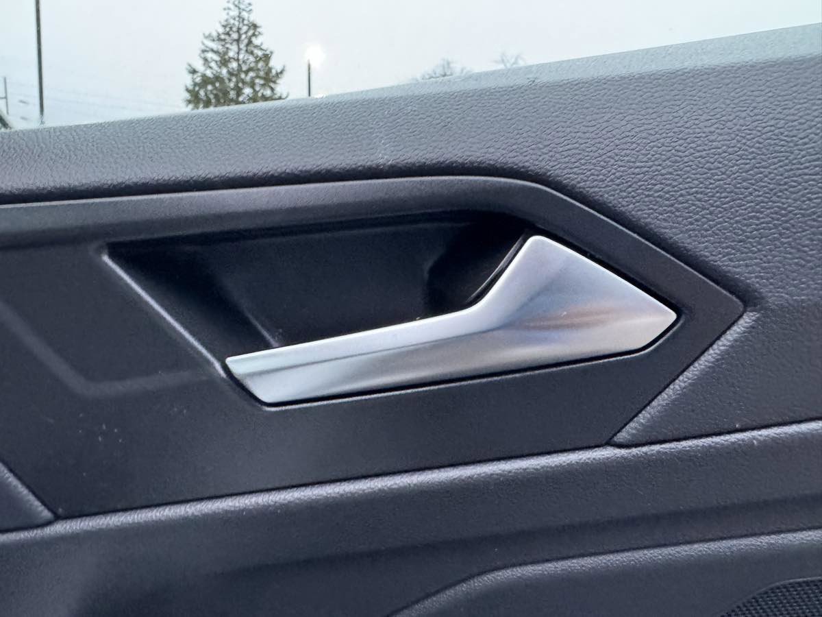 Used 2019 Volkswagen Jetta R-Line w/ R-Line Cold Weather Package FWD image 38