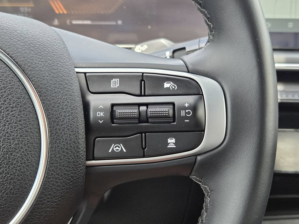 Certified 2025 Kia K5 GT-Line w/ GT-Line Premium Package FWD image 29