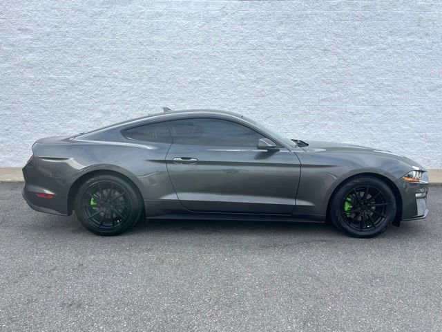 Used 2020 Ford Mustang Coupe image 9