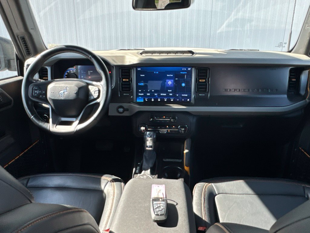 Certified 2023 Ford Bronco Badlands w/ Sasquatch Package AWD/4WD image 33