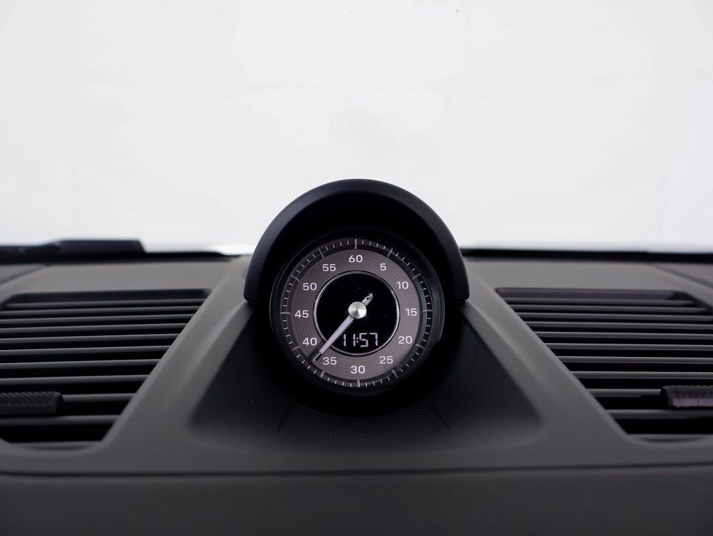 Used 2024 Porsche 911 Turbo image 17