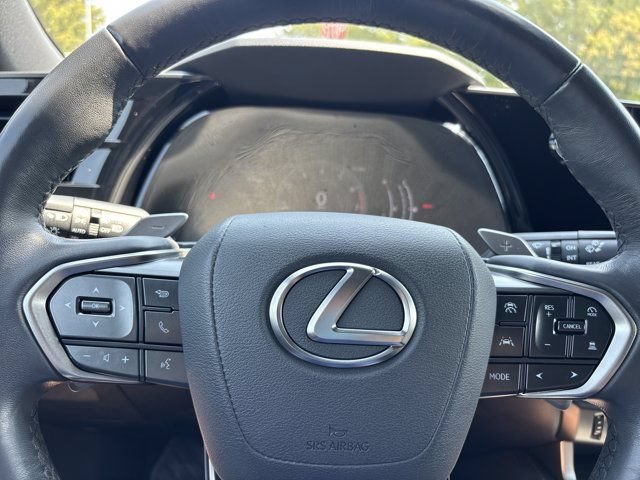 Used 2024 Lexus RX 350 FWD w/ Technology Package image 25
