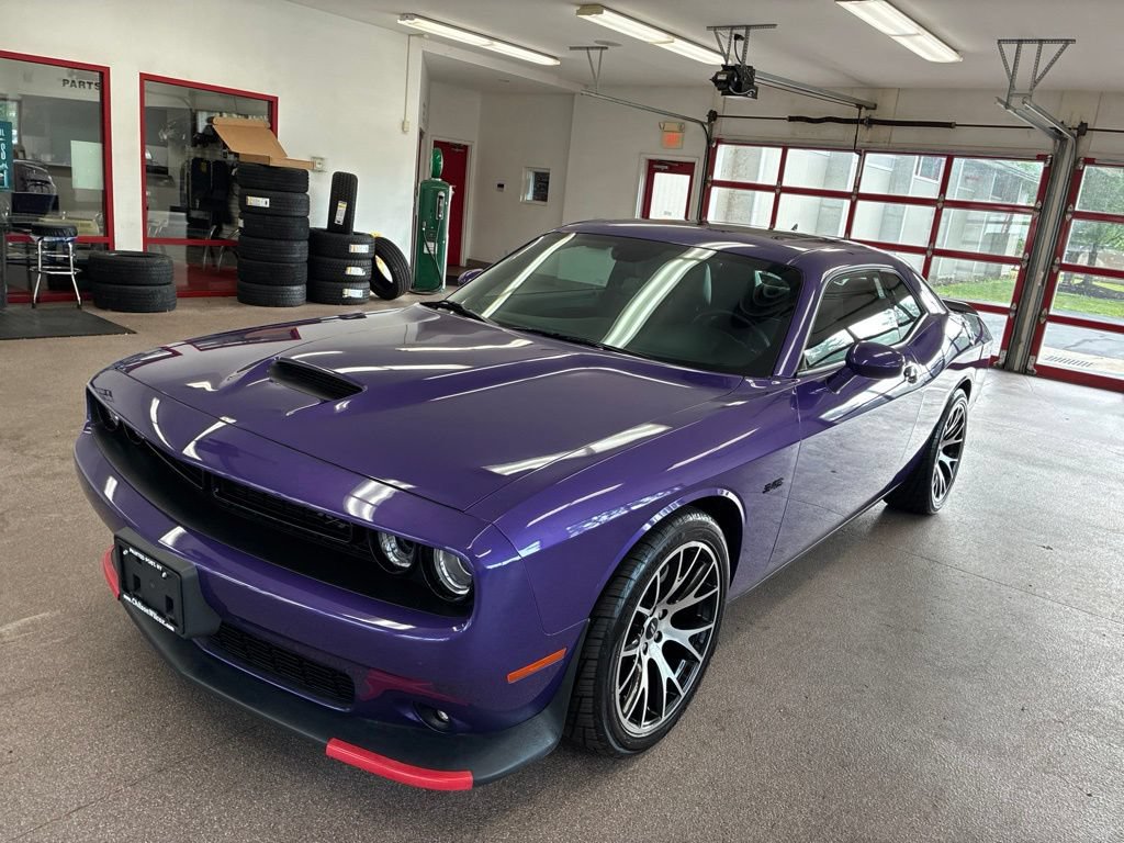 Certified 2023 Dodge Challenger R/T w/ Plus Package RWD image 3