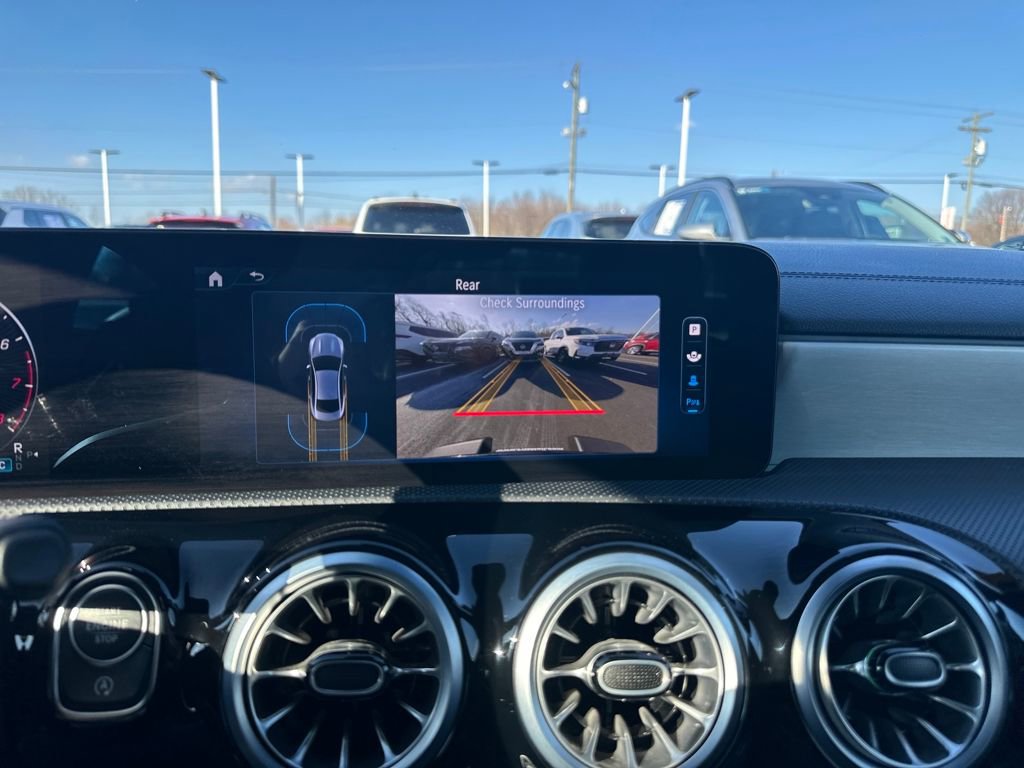 Used 2025 Mercedes-Benz CLA 250 4MATIC image 24