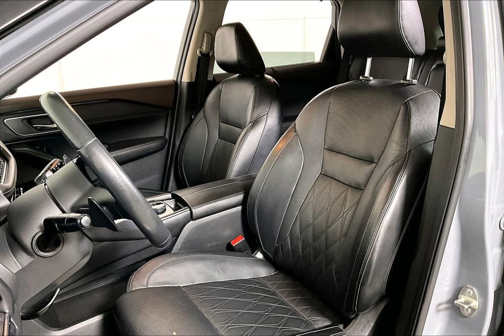 Used 2022 Nissan Rogue Platinum w/ Head-Up Display Package image 25