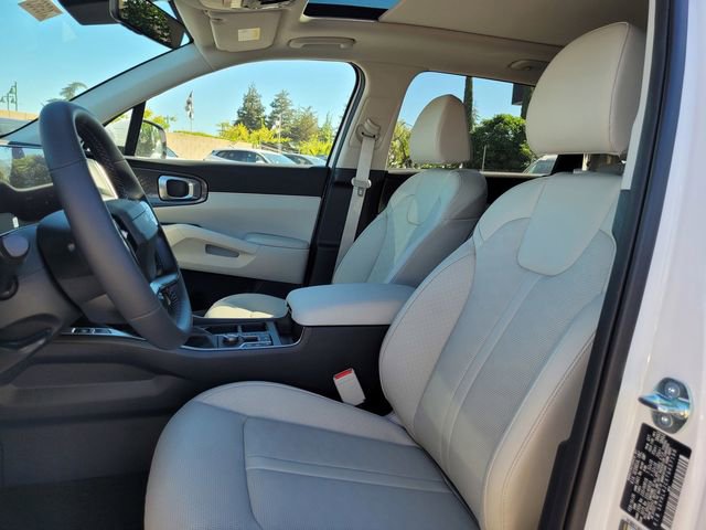 New 2026 Kia Sorento S FWD image 8