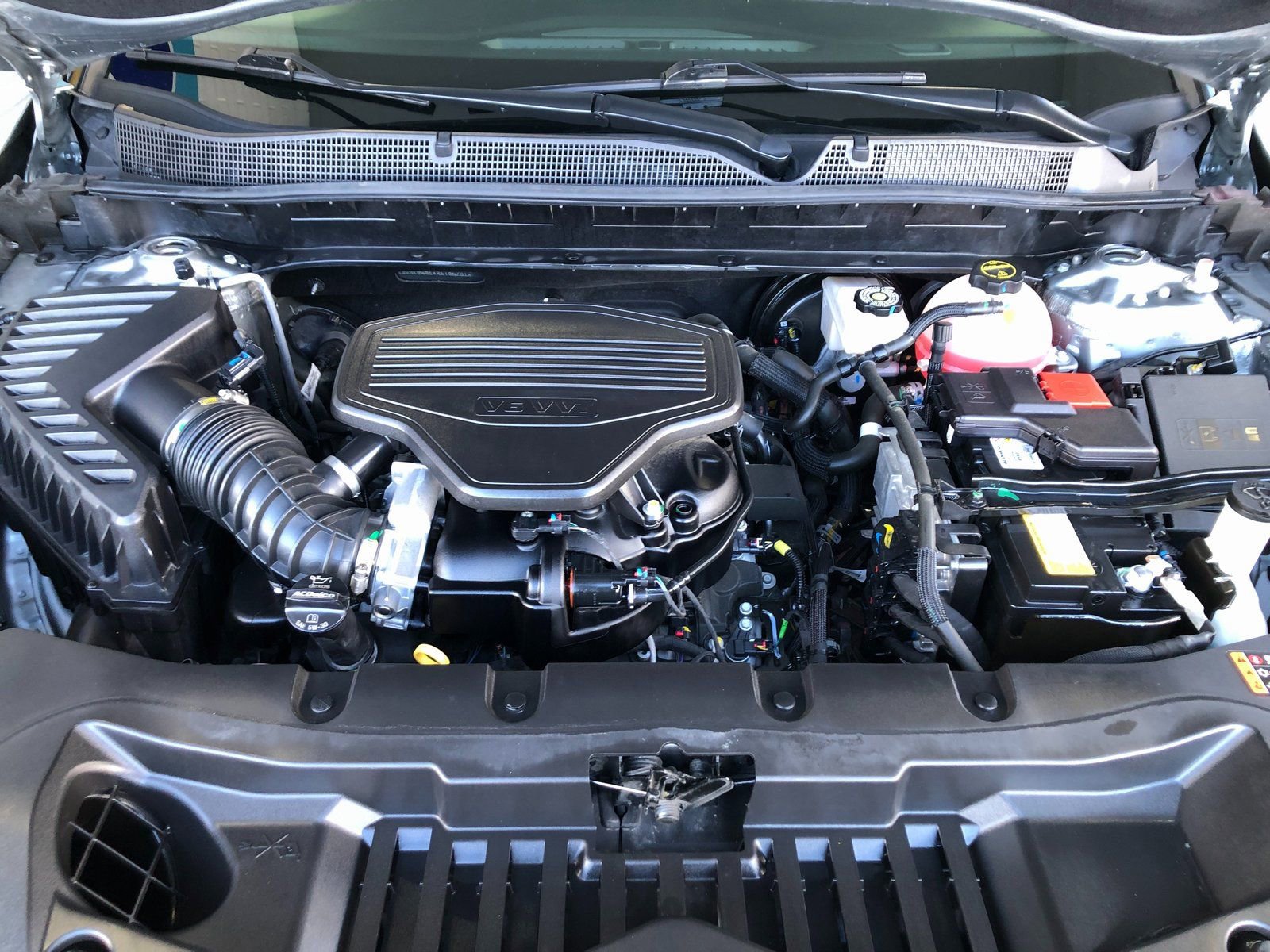 Certified 2024 Chevrolet Blazer RS w/ Driver Confidence II Package image 3