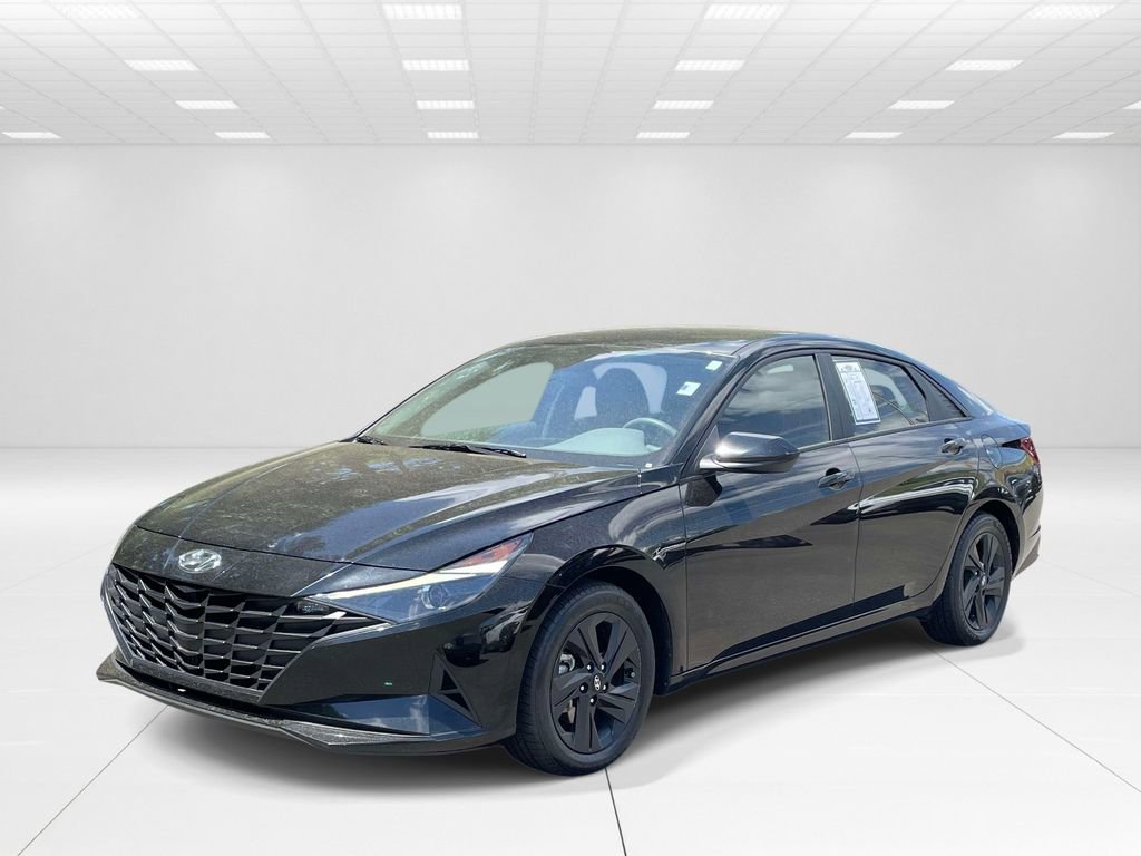 Used 2022 Hyundai Elantra Blue FWD image 3