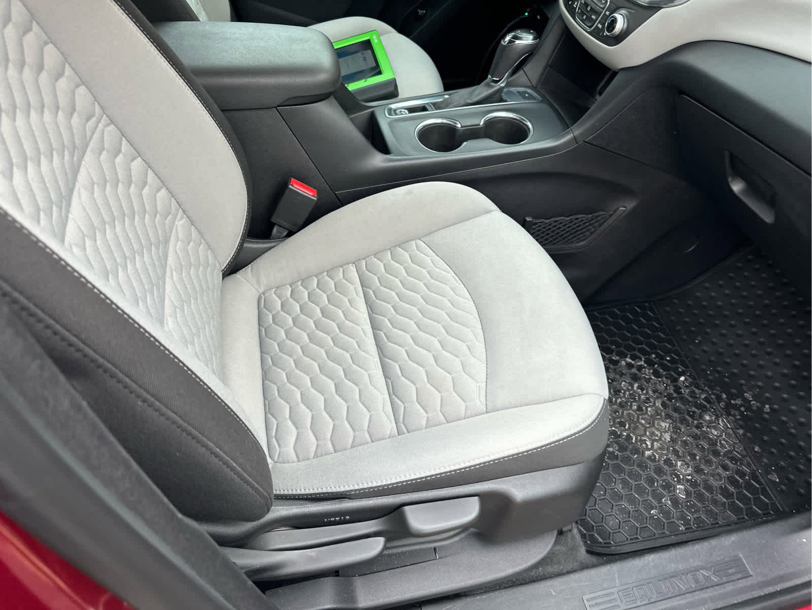 Used 2018 Chevrolet Equinox LT w/ Sun & Infotainment Package AWD/4WD image 15