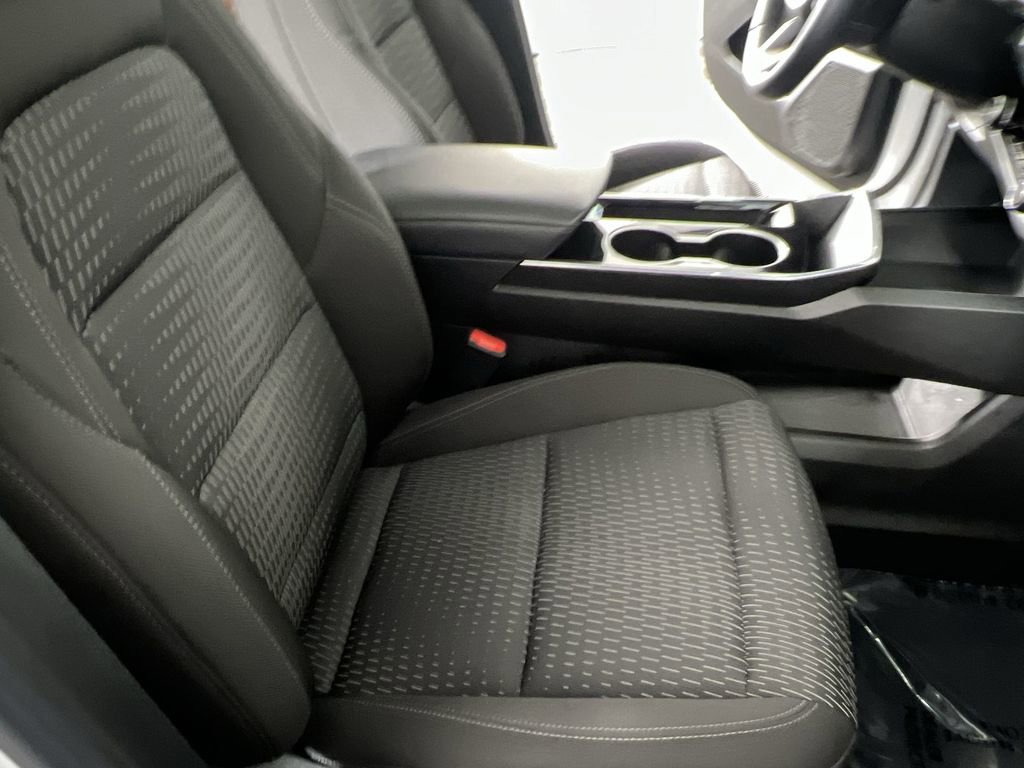 Certified 2025 Chevrolet Equinox LT image 28