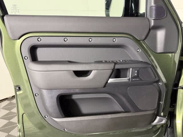 New 2026 Land Rover Defender 110 S AWD/4WD image 20