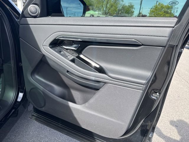 Used 2021 Land Rover Range Rover Evoque S image 21