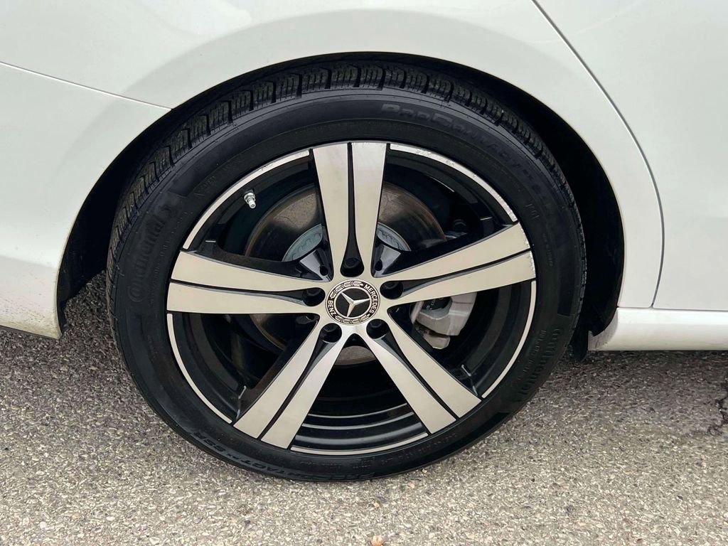 Used 2024 Mercedes-Benz C 300 4MATIC Sedan image 8