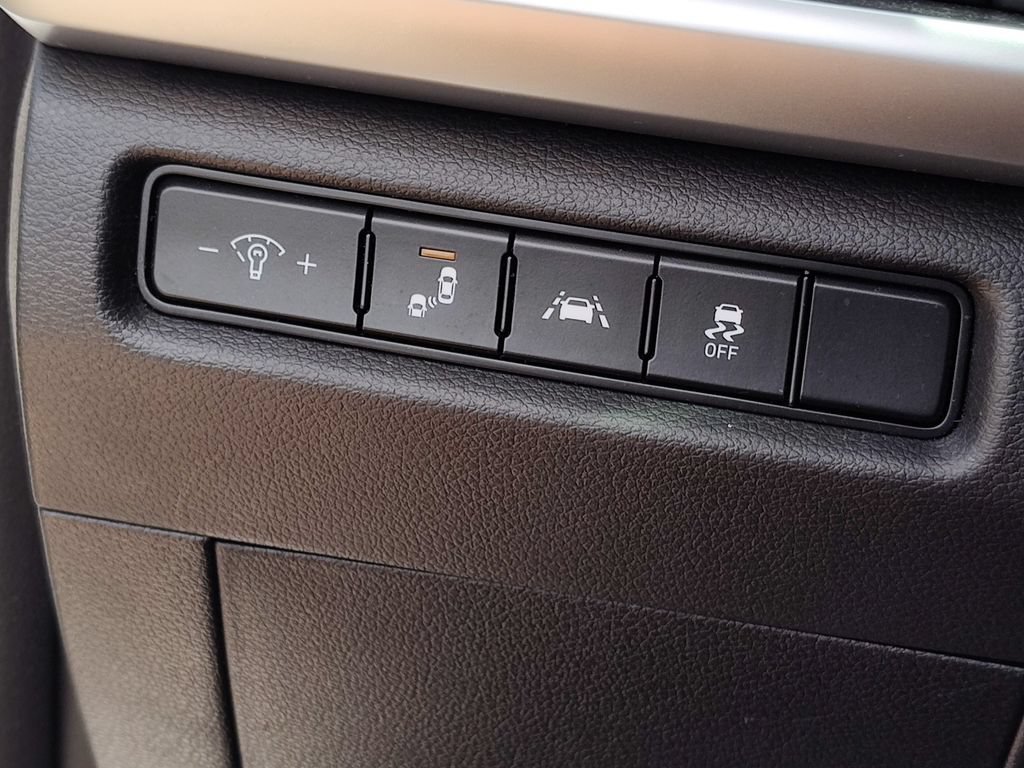 Used 2020 Kia Telluride S w/ S 8 Passenger Seating Package FWD image 23