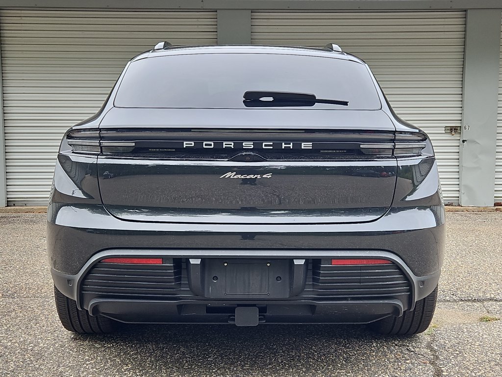 Certified 2026 Porsche Macan 4 Electric AWD/4WD image 6