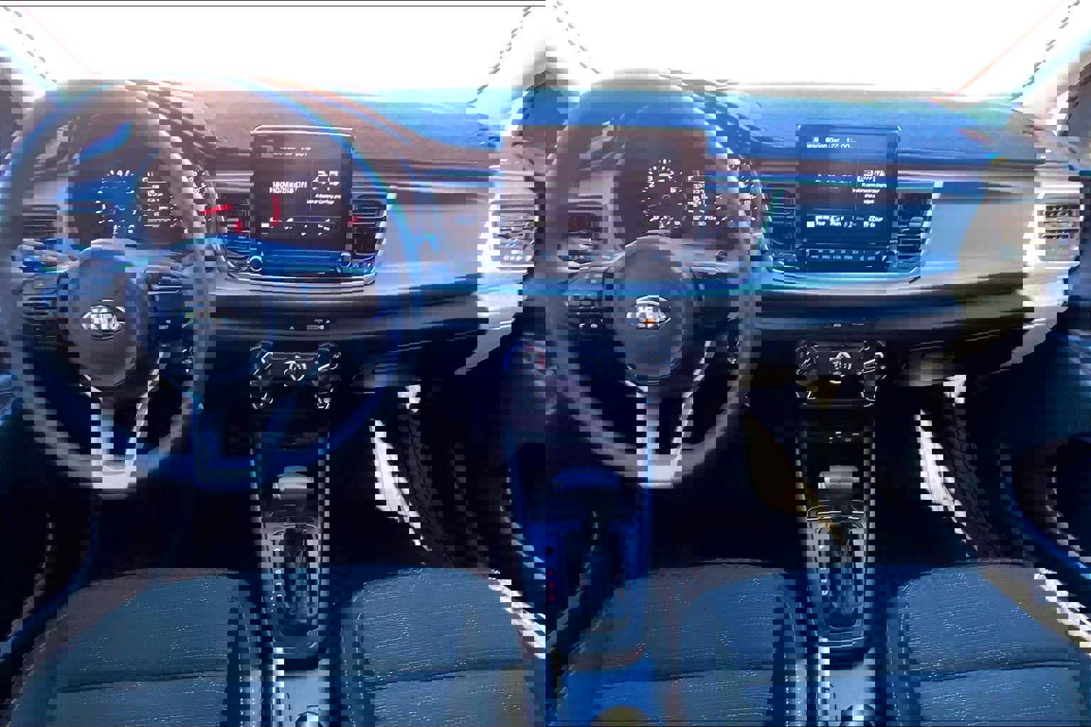 Used 2021 Kia Rio LX image 12